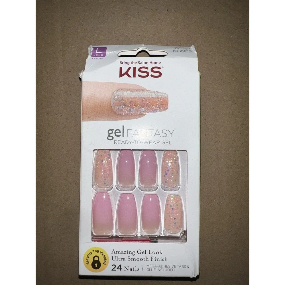 KISS Gel Fantasy Designer Artificial Fingernails Long Length KGN05 Pink Glitter‎